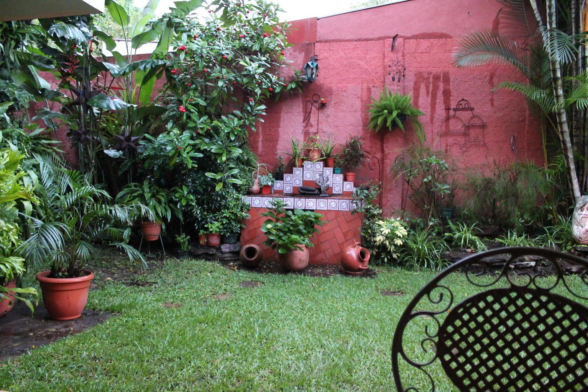 Hotel La Posada Del Angel San Salvador Exterior foto